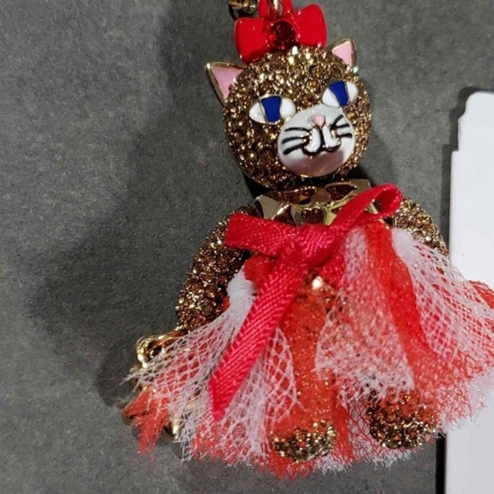Betsey Johnson Gold‎ Tone Cat Charm Necklace Red White Blue Tutu Star New - Picture 5 of 10